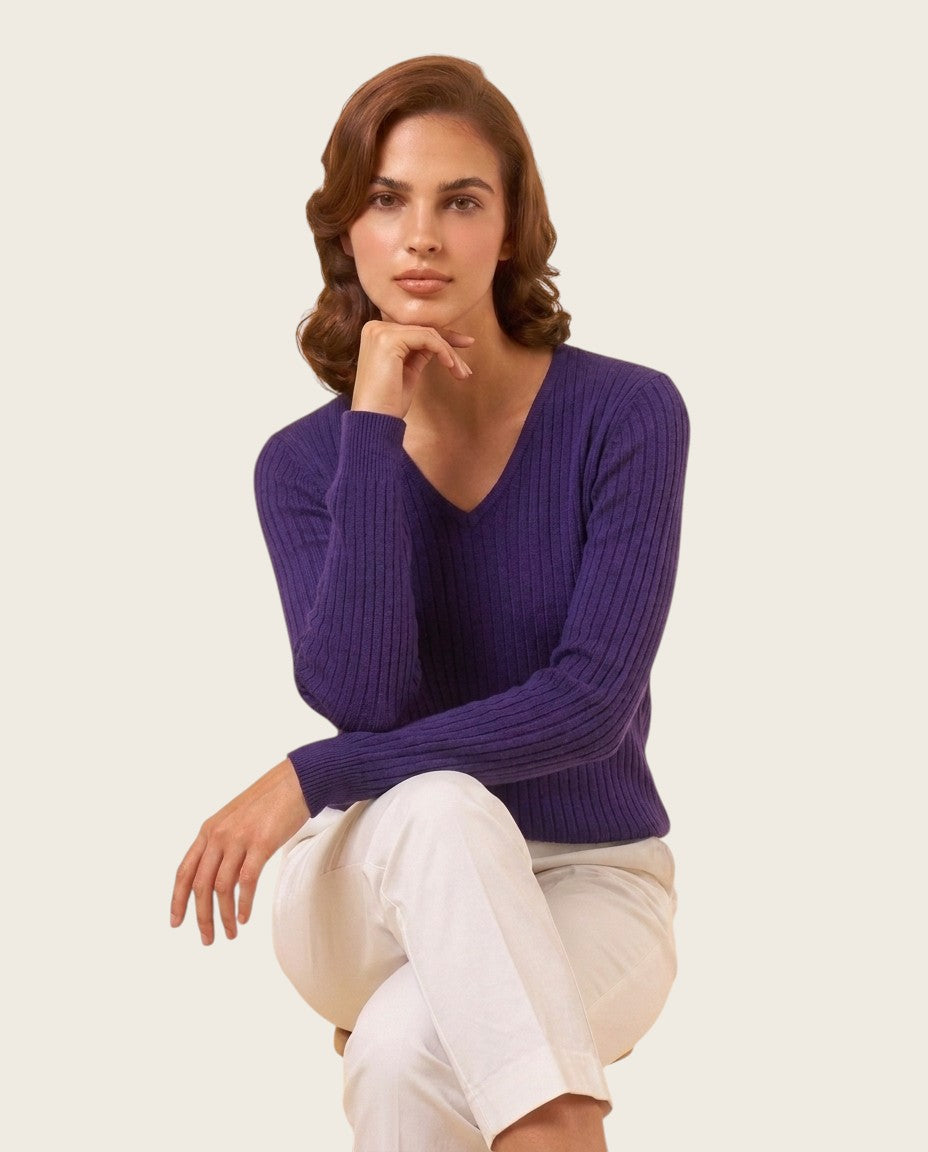 The Pellinore Cotton Sweater - V-Neck