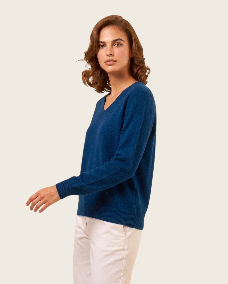 The Marchmain Wool Sweater - V-Neck
