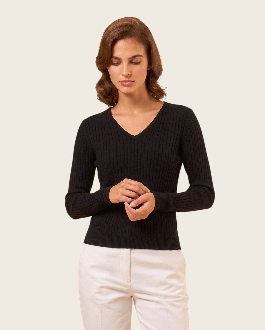 The Pellinore Cotton Sweater - V-Neck