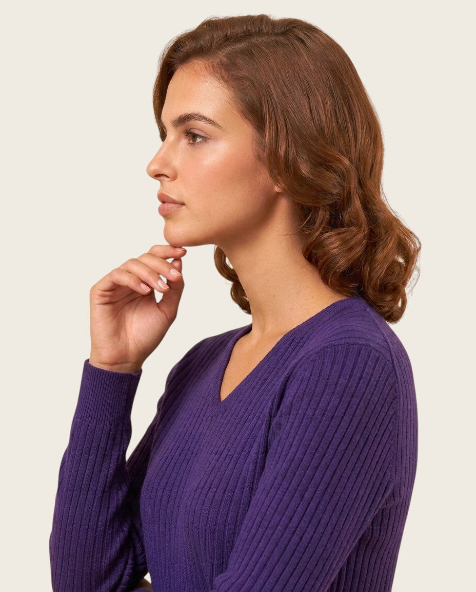 The Pellinore Cotton Sweater - V-Neck