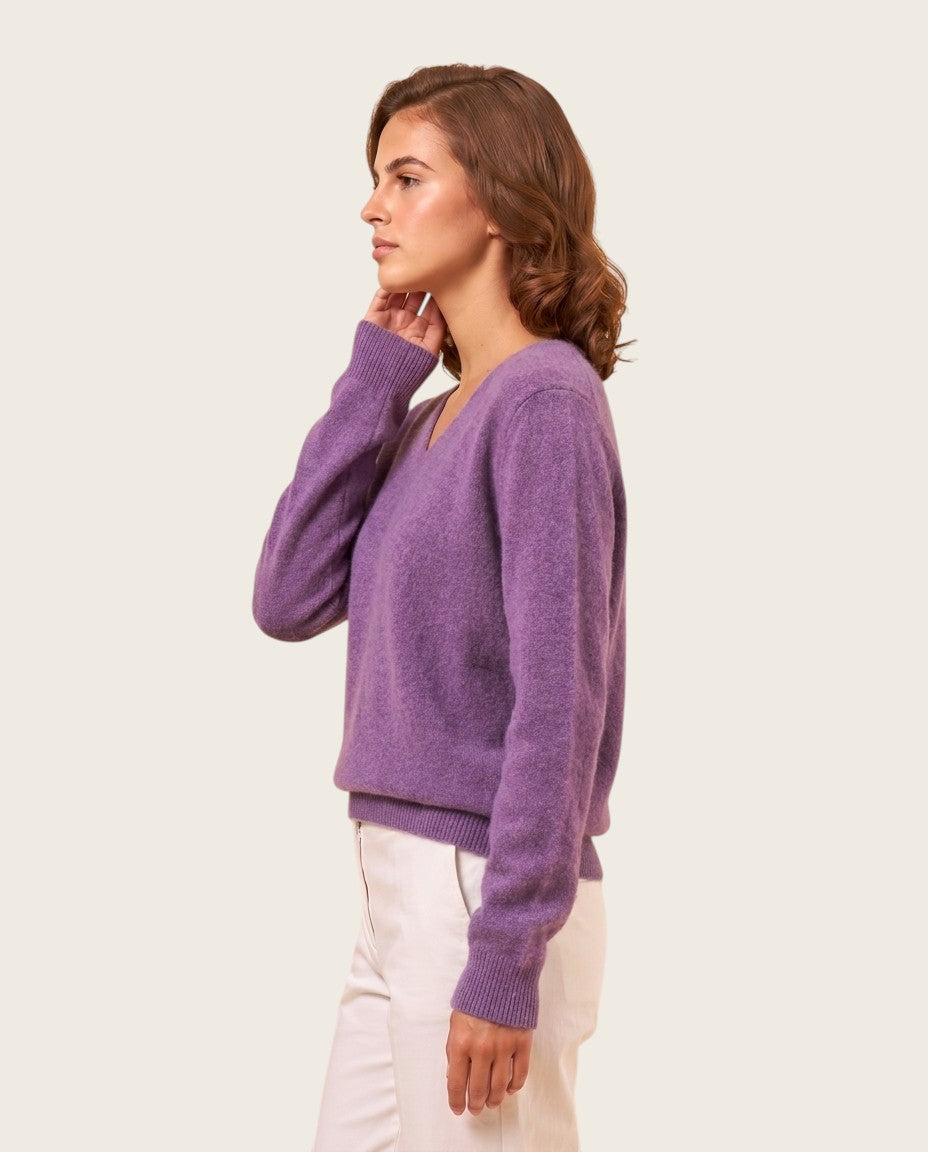 The Marchmain Wool Sweater - V-Neck