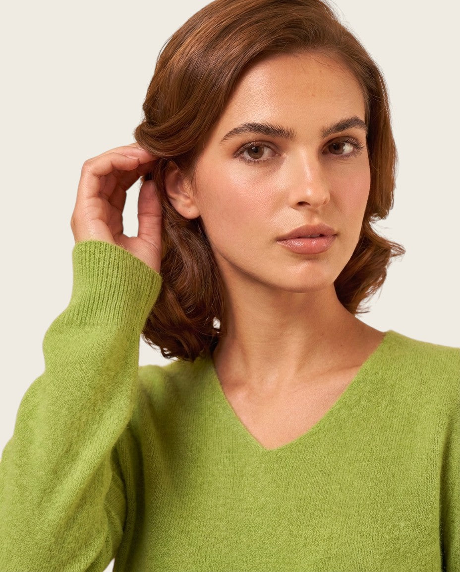 The Marchmain Wool Sweater - V-Neck