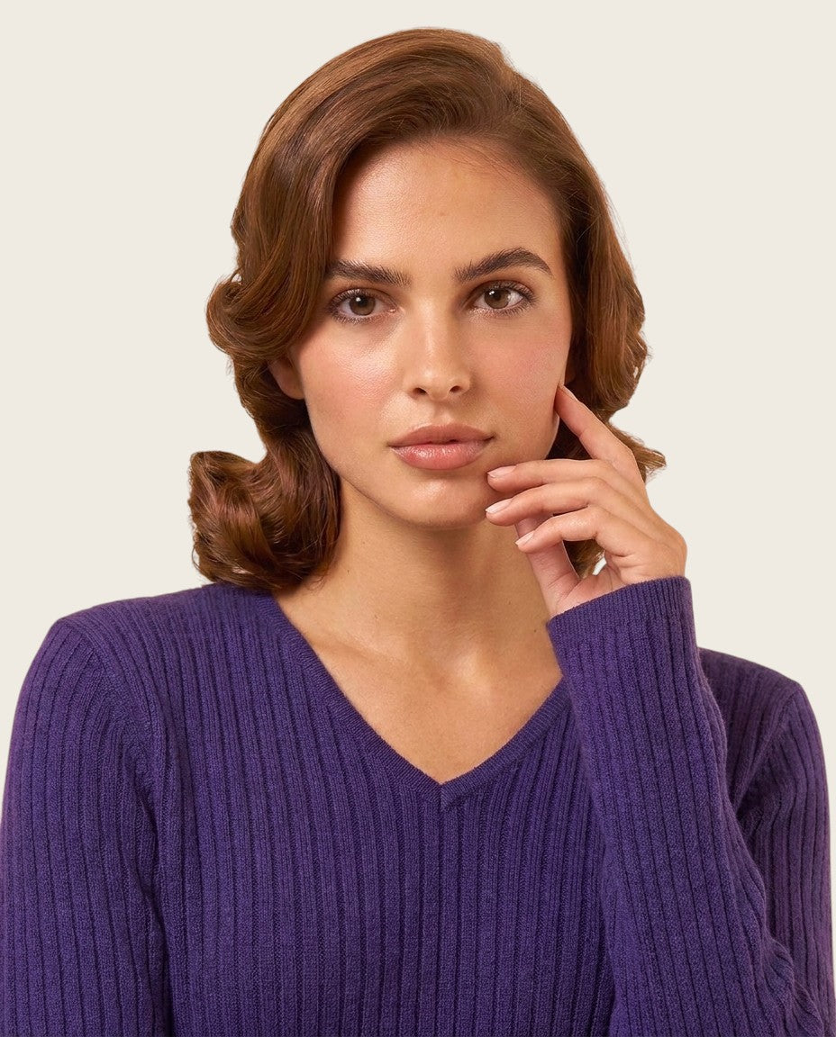 The Pellinore Cotton Sweater - V-Neck